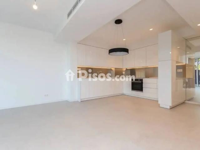Chalet en alquiler en Esplugues de Llobregat