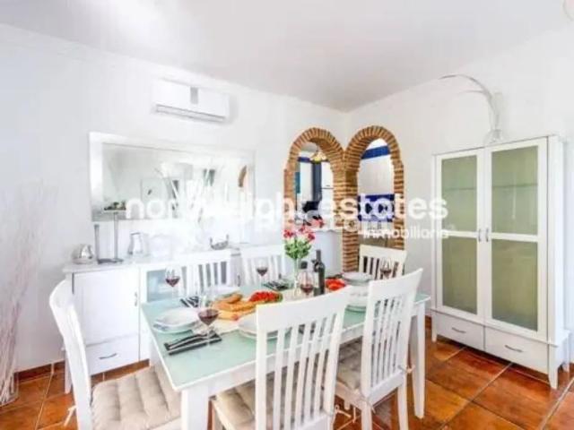 Chalet en alquiler en Frigiliana
