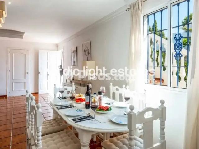 Chalet en alquiler en Frigiliana