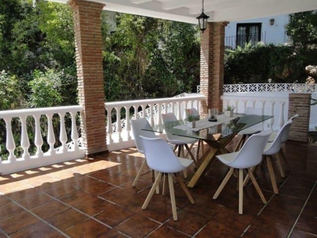 Chalet en alquiler en Frigiliana, Málaga Costa del Sol