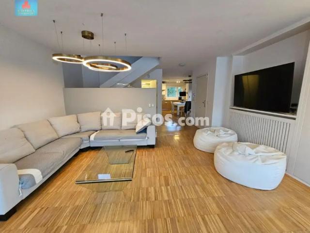 Chalet en alquiler en Hervencias