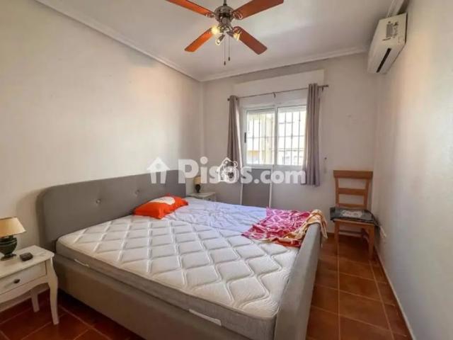 Chalet en alquiler en Orihuela