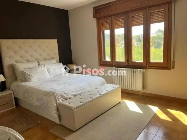 Chalet en alquiler en Ourense Capital