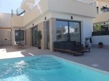 Chalet en alquiler en Los Montesinos, Alicante Costa Blanca