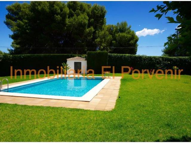 Chalet en Alquiler en Los Torrentes, Valencia
