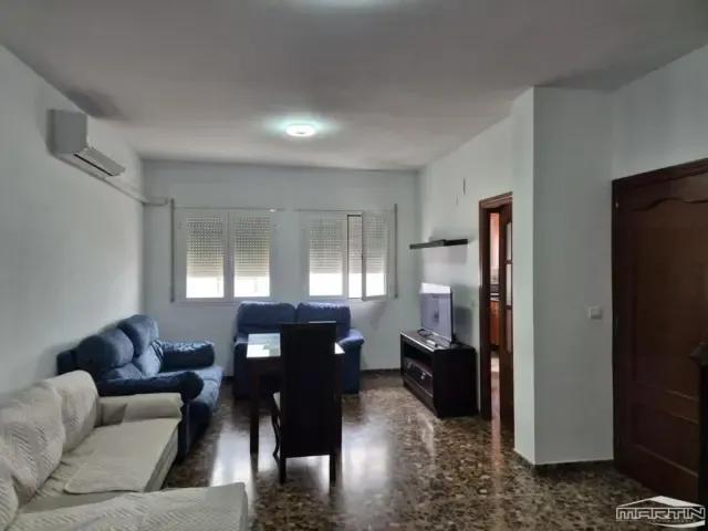 Chalet en alquiler en La Calzada
