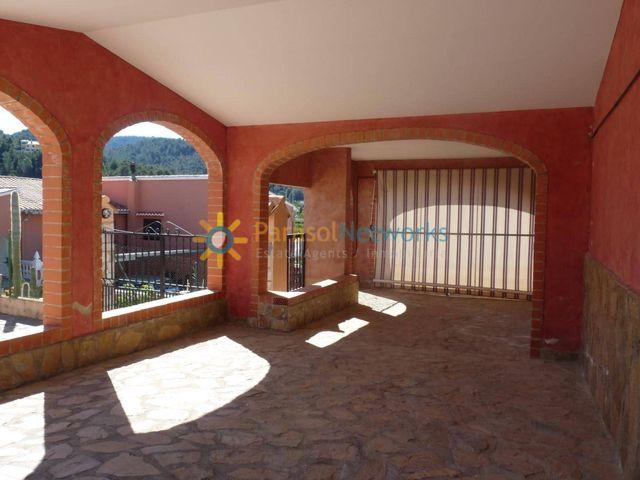 Chalet en alquiler en La Font d'En Carròs, Valencia Costa Valencia