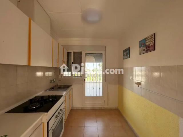 Chalet en alquiler en La Marina