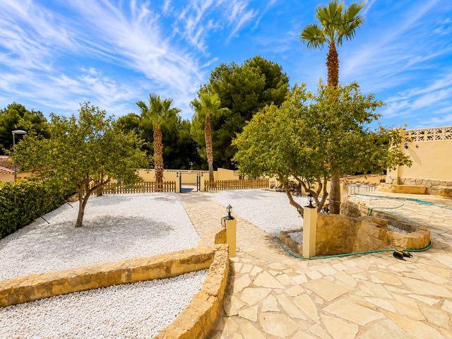 Chalet en alquiler en La Nucia, Alicante Costa Blanca