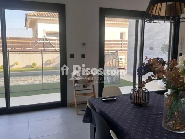 Chalet en alquiler en Las Fuentes