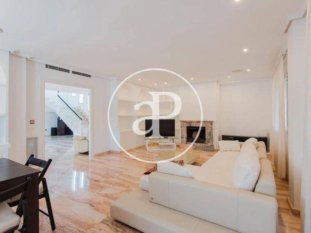 Chalet en alquiler en L'Eliana, Valencia