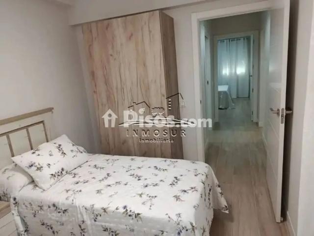 Chalet en alquiler en Lucena