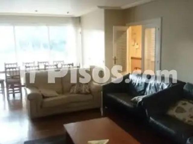 Chalet en alquiler en Moskera
