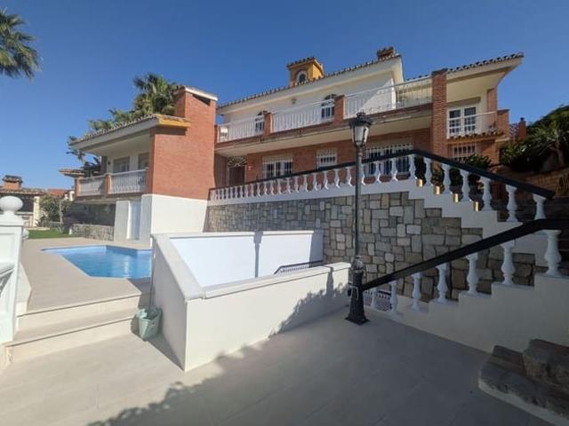 Chalet en alquiler en Málaga, Málaga Costa del Sol