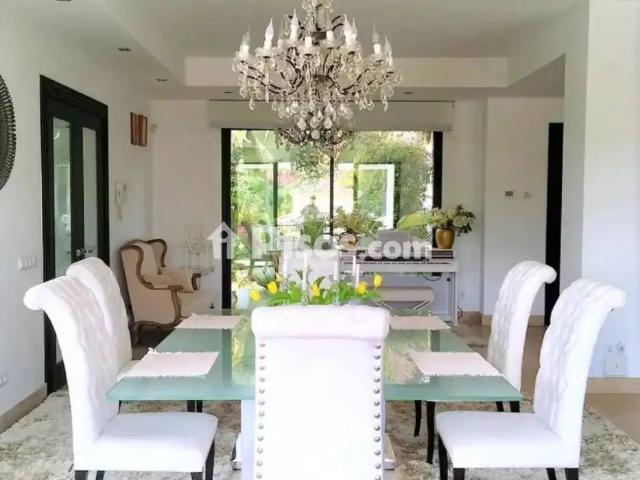 Chalet en alquiler en Marbella