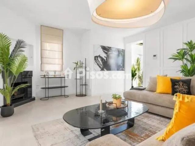 Chalet en alquiler en Marbella