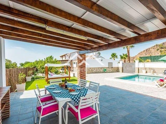 Chalet en alquiler en Maro, Málaga Costa del Sol