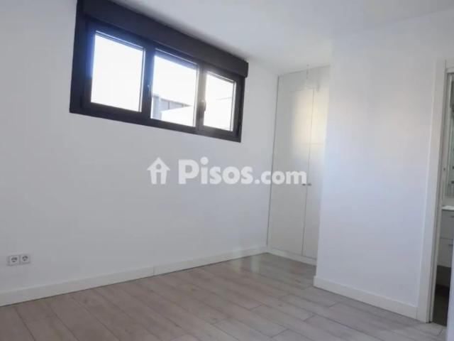 Chalet en alquiler en Núcleo Urbano