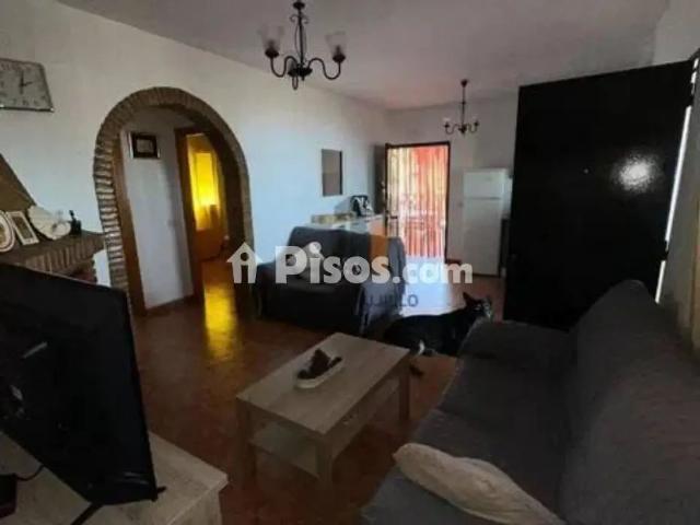Chalet en alquiler en Núcleo