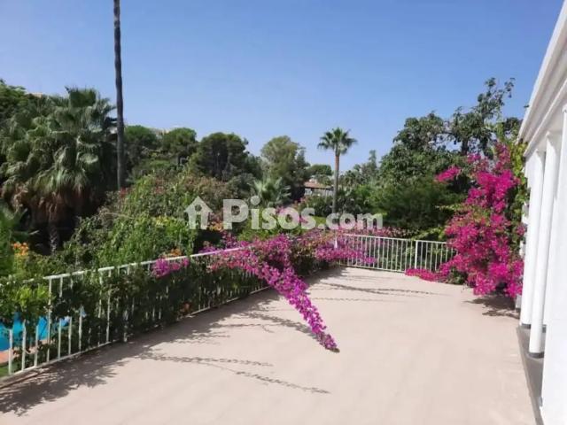 Chalet en alquiler en Nueva Andalucía Centro