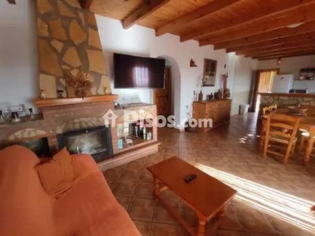 Chalet en alquiler en Sayalonga