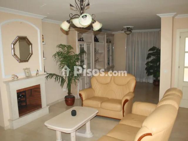 Chalet en alquiler en San García