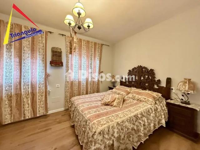 Chalet en alquiler en San Lorenzo