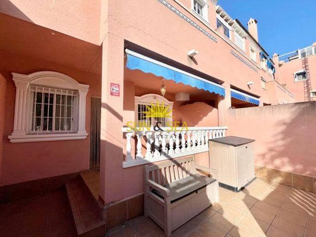 Chalet en alquiler en Santa Pola, Alicante Costa Blanca