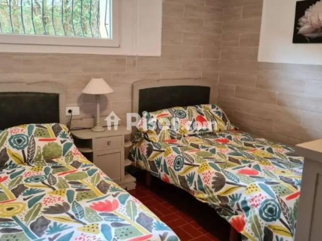 Chalet en alquiler en Sanxenxo