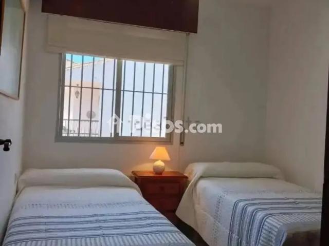 Chalet en alquiler en Poblado Benajarafe