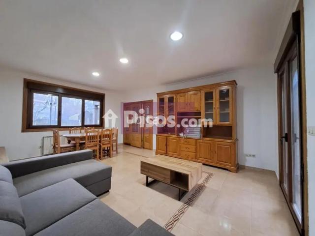 Chalet en alquiler en Ponteareas