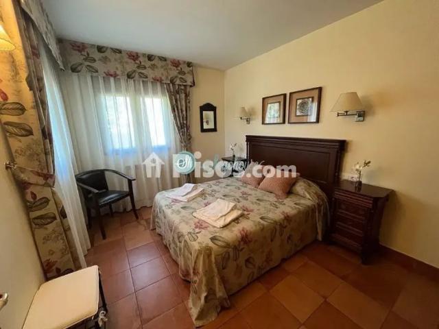 Chalet en alquiler en Palazuelos de Eresma