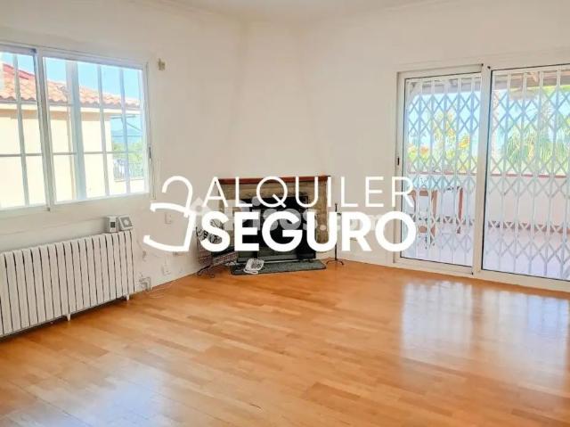 Chalet en alquiler en Pallejà