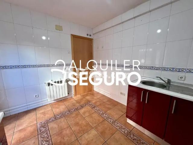 Chalet en alquiler en Paracuellos de Jarama