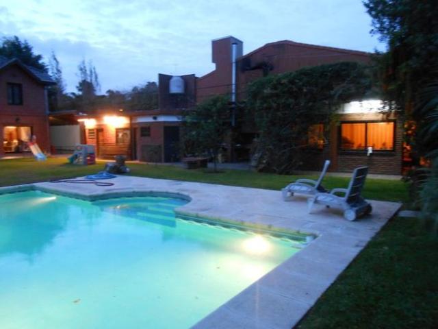 Chalet en alquiler en Parque Leloir