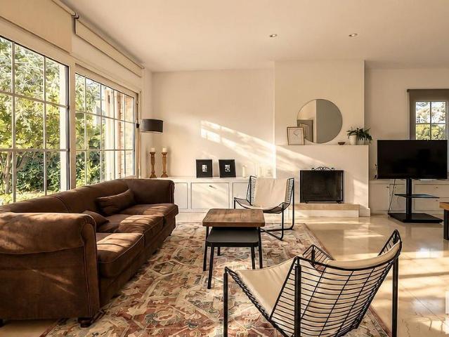 Chalet en alquiler en paseo Cadernera, Sant Cugat del Vallès, de 350 m² 5 habitaciones por 4.300