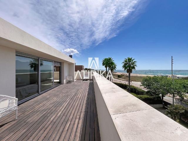 Chalet en alquiler en paseo Marítim, Gavà, de 380 m² 6 habitaciones por 20.000
