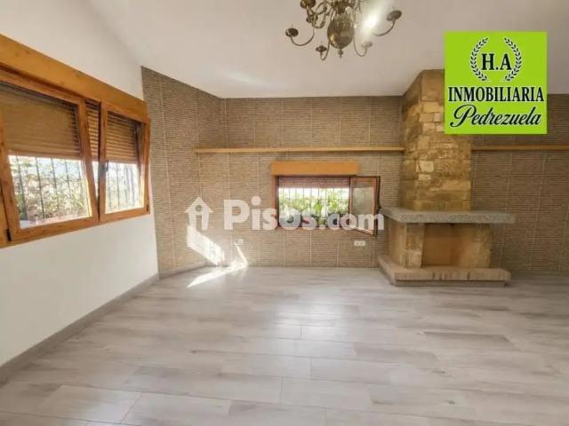 Chalet en alquiler en Pedrezuela