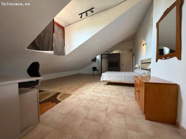Chalet en Alquiler en Peña las aguilas, Alicante