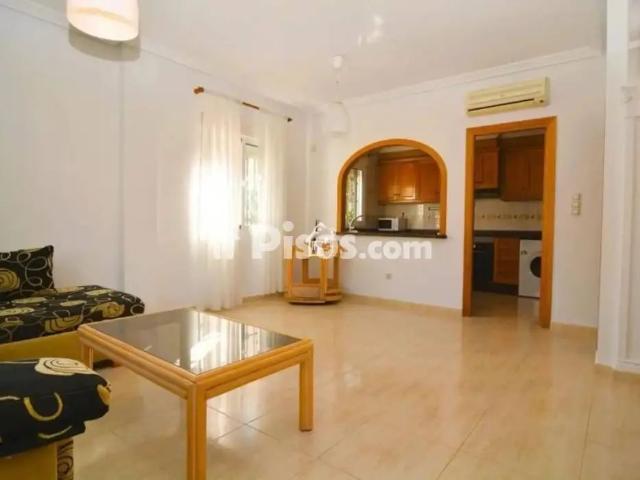 Chalet en alquiler en Pilar de La Horadada