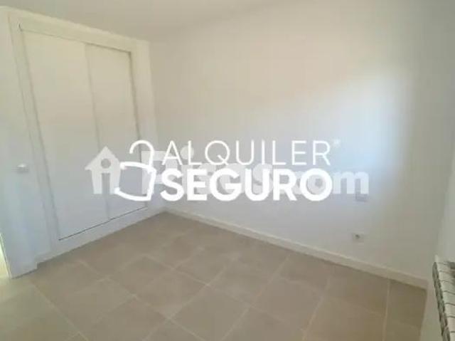 Chalet en alquiler en Pioz