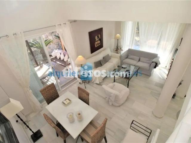 Chalet en alquiler en Puerto Rey