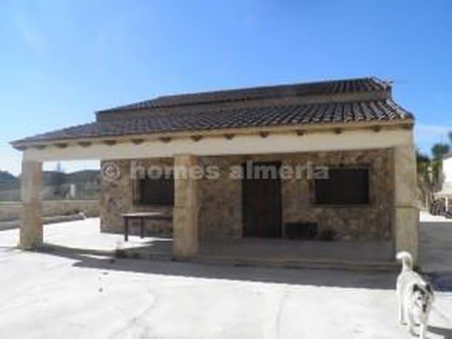 Chalet en alquiler en Purchena, Almería