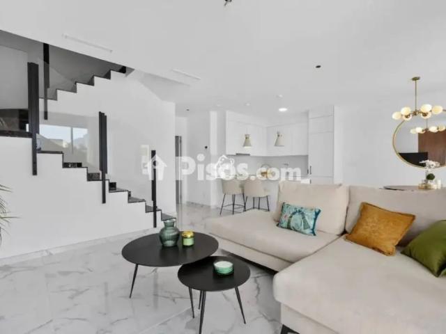 Chalet en alquiler en Rojales
