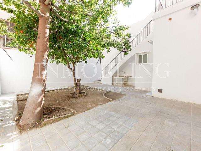 Chalet en alquiler en ronda De la República, Mataró, de 104 m² 3 habitaciones por 1.690