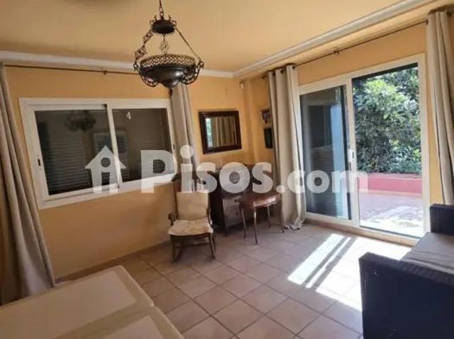 Chalet en alquiler en Todas