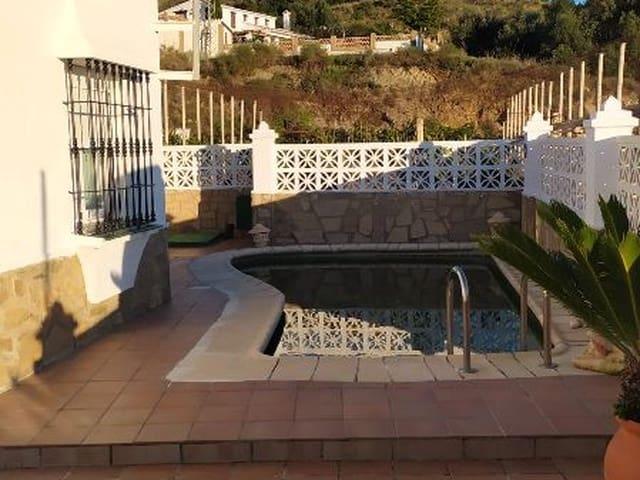 Chalet en alquiler en Torrox, Málaga Costa del Sol