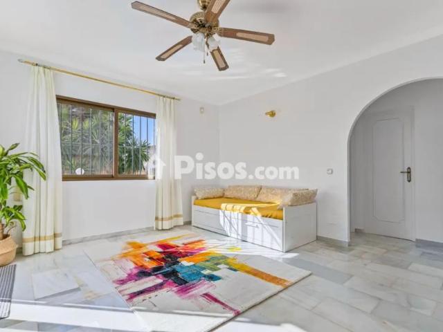 Chalet en alquiler en Torreblanca del Sol