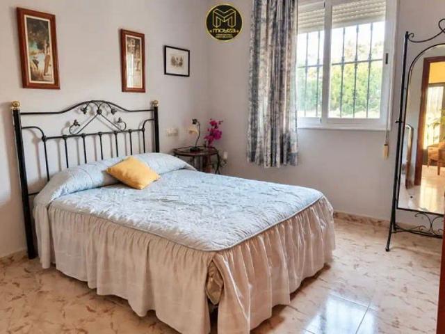 Chalet en alquiler en Torredelcampo