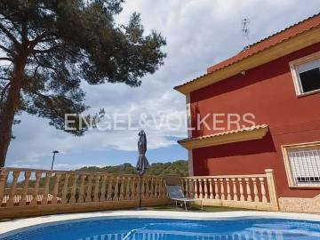 Chalet en alquiler en Torrent, Valencia